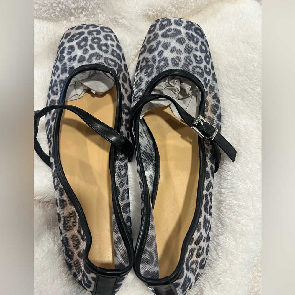 Leopard Print Women's Ballet Flats